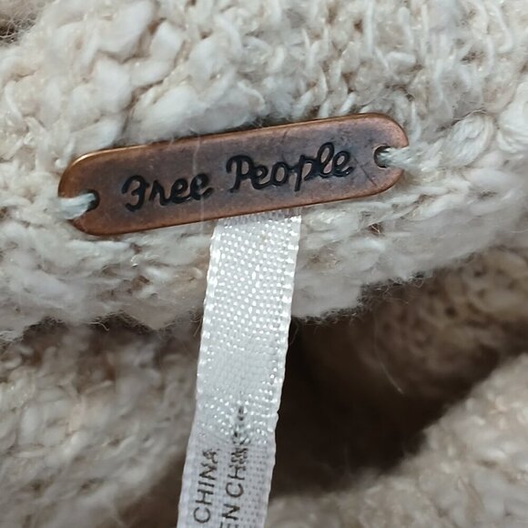 FREE PEOPLE BIG EASY COWL NECK SWEATER,  CREAM, OVERSIZED WOMENS SMALL - Picture 8 of 10